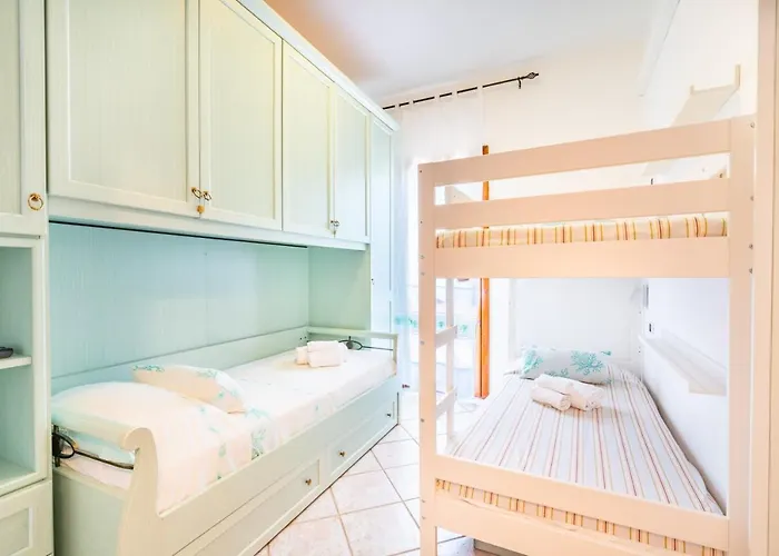 Bibi - Con Giardino Villa